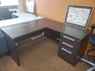 L-Shaped Desk 60 x 72 Ref Hella 60L from Bewil & Company